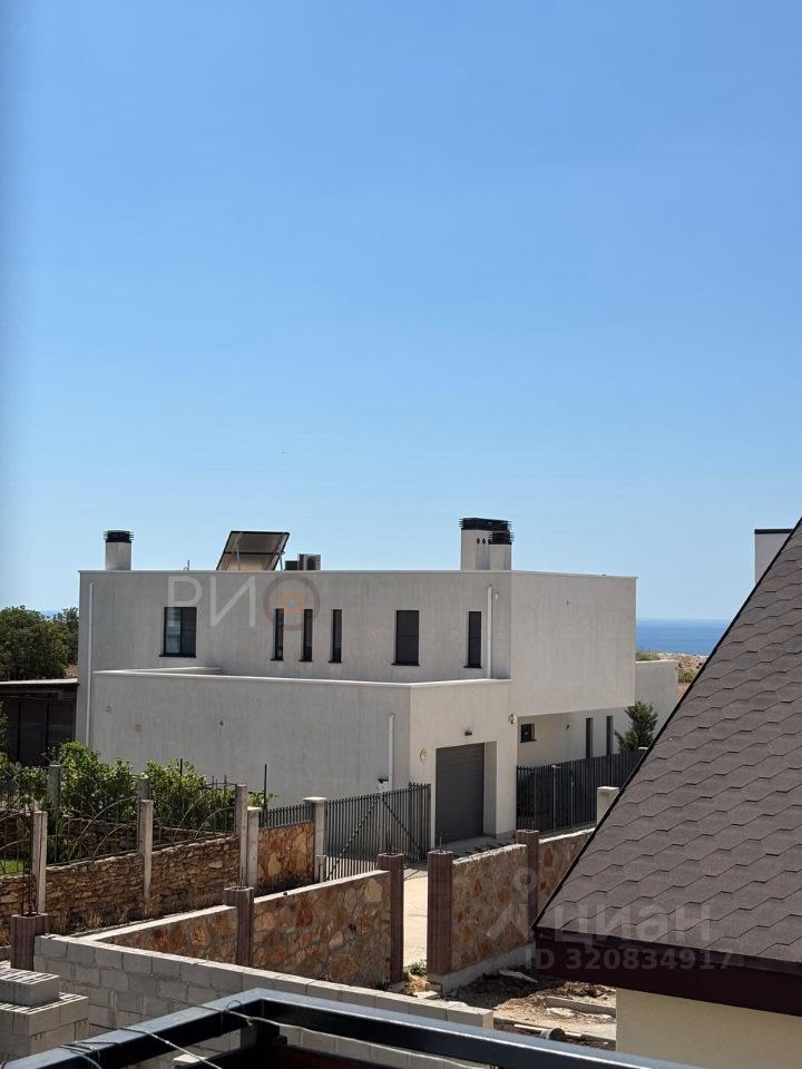 Коттедж, 280 м², 5 соток