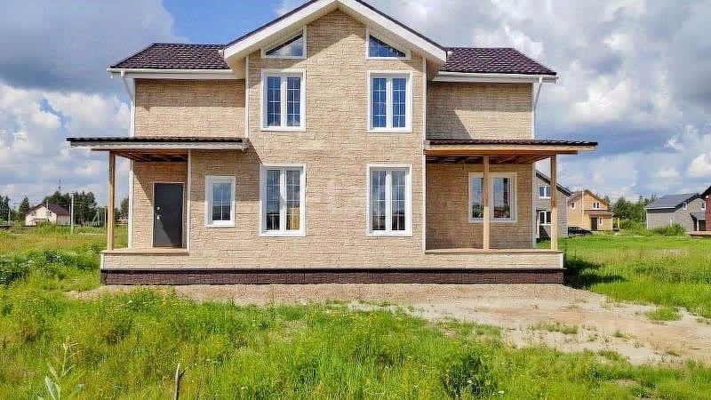 Дом, 168.4 м², 10.5 соток