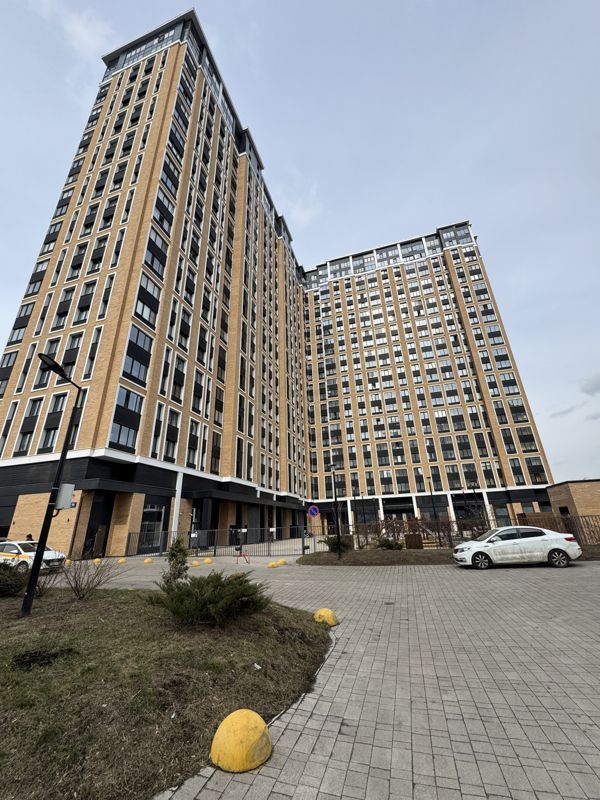 2-комн., 60.6 м², 23/23 этаж