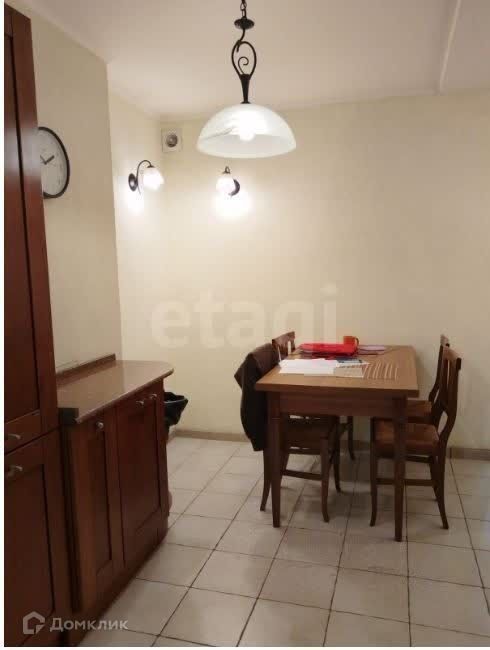 3-комн., 108 м², 2/10 этаж