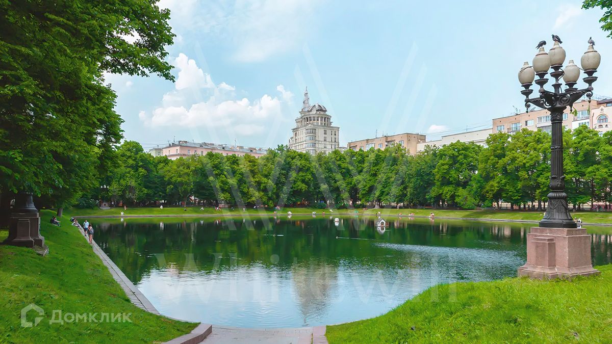 4-комн., 145 м², 2/6 этаж