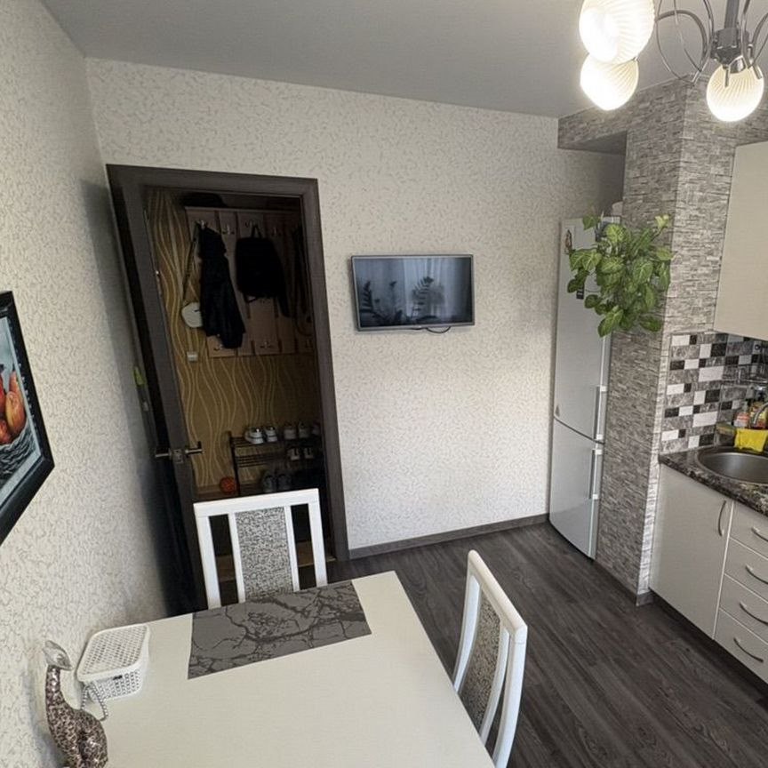 4-комн., 96.8 м², 1/9 этаж