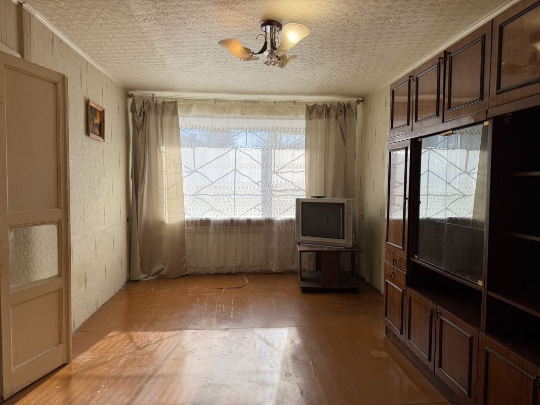 2-комн., 42.8 м², 1/5 этаж