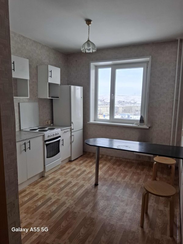 1-комн., 42 м², 8/10 этаж