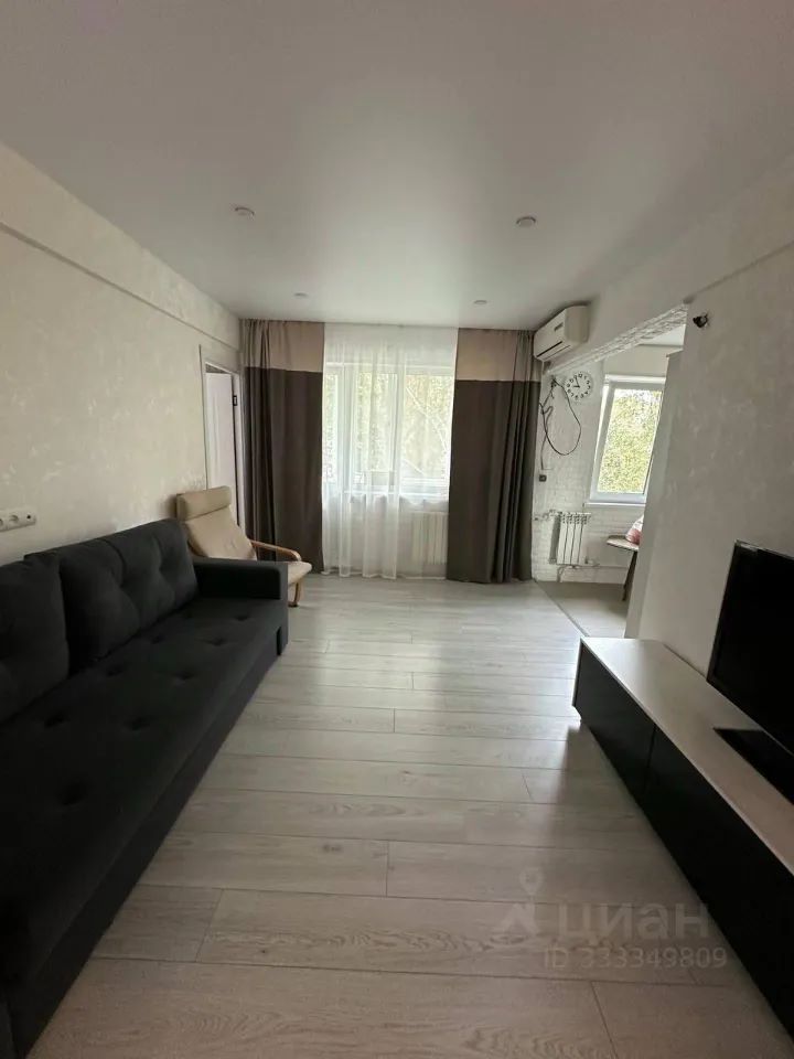 3-комн. квартира, 55 м2, 4/5 этаж