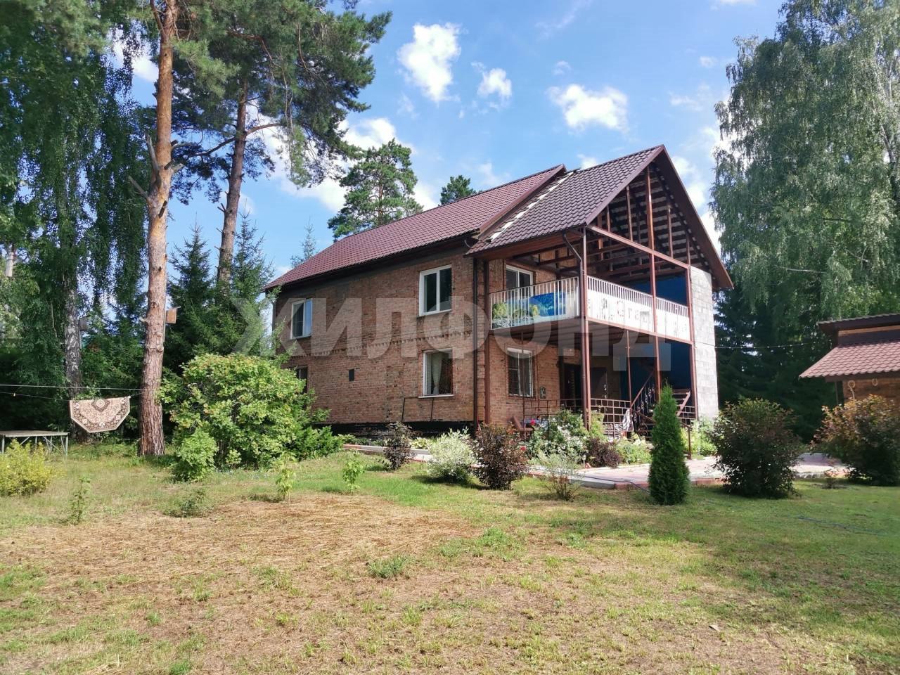 Дом, 152.2 м², 24.63 сотки