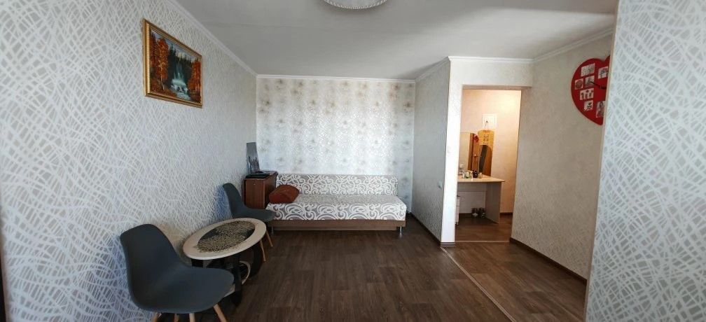 2-комн. квартира, 43 м2, 4/4 этаж