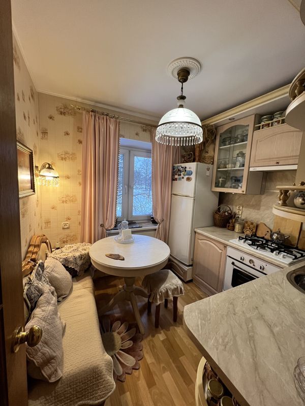 2-комн., 43.7 м², 2/5 этаж