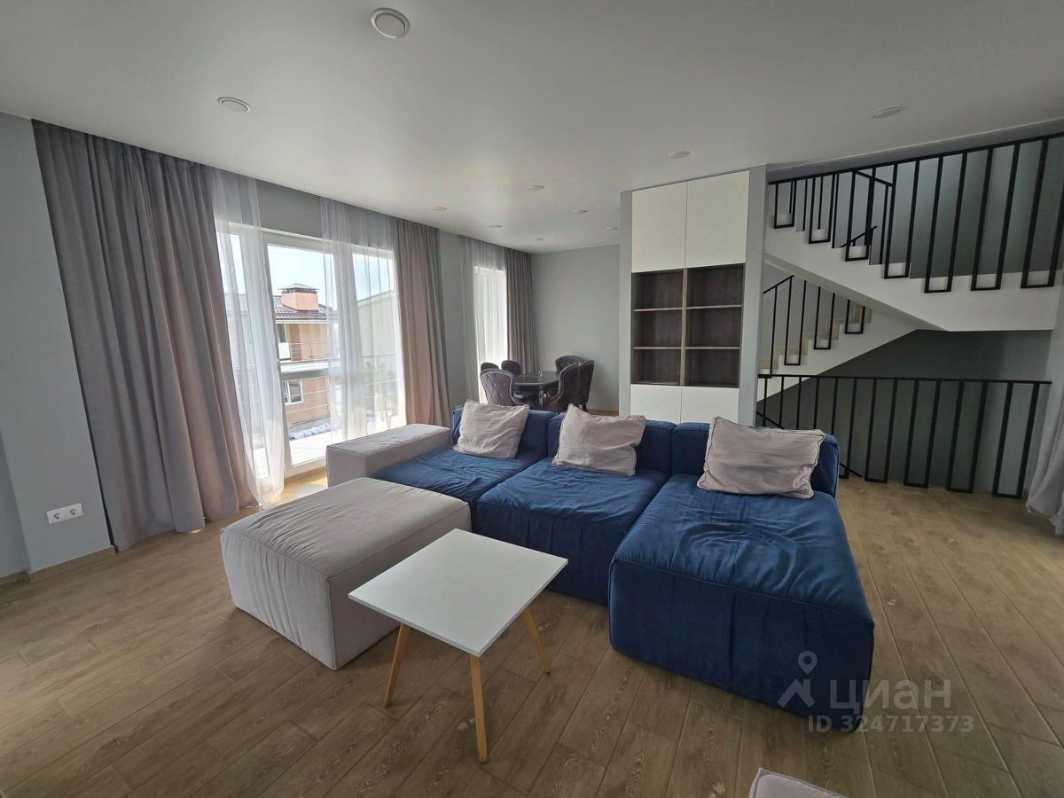 Таунхаус, 160 м2, 5 соток