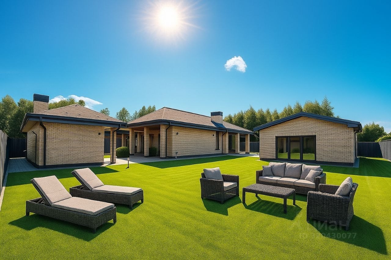 Коттедж, 350 м², 12 соток