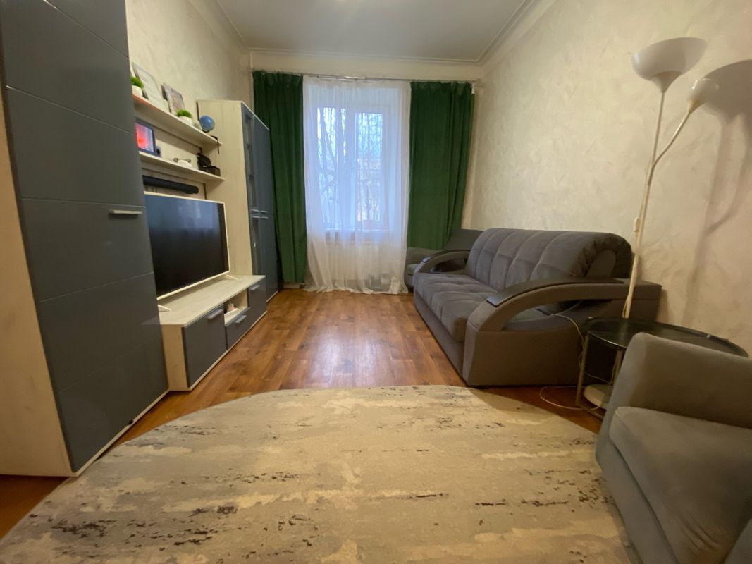2-комн., 50 м², 1/4 этаж