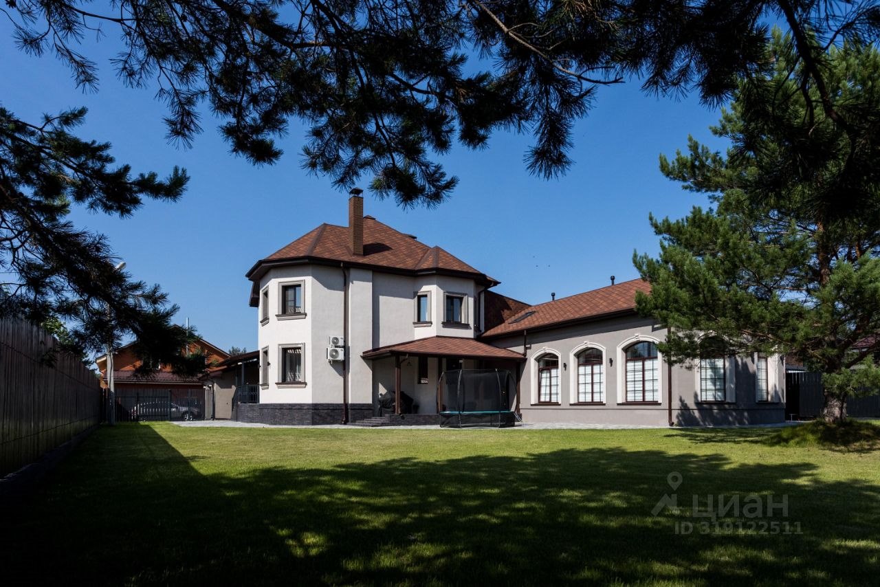 Коттедж, 510 м², 13.5 соток