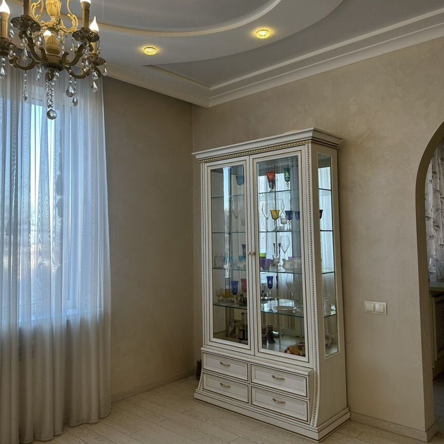 3-комн., 98.3 м², 5/6 этаж