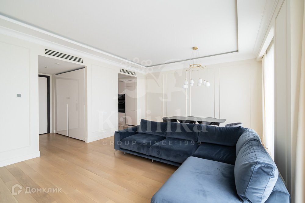 2-комн. квартира, 72.8 м2, 33/41 этаж