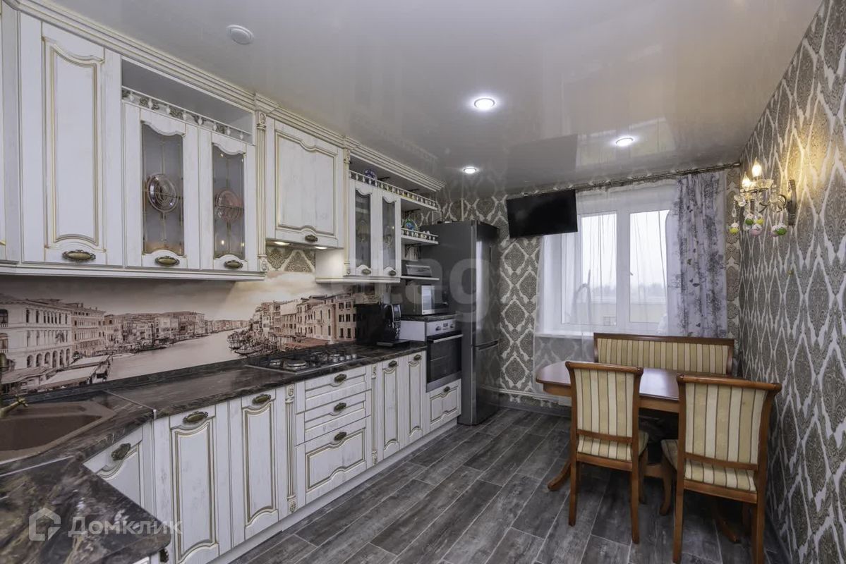 4-комн. квартира, 93 м², 5/6 этаж