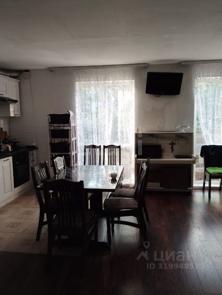 Дом, 176.6 м², 5 соток