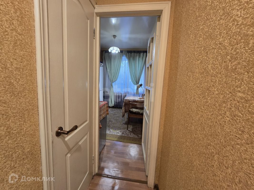 2-комн., Квартира, 50 м², 1/10 этаж