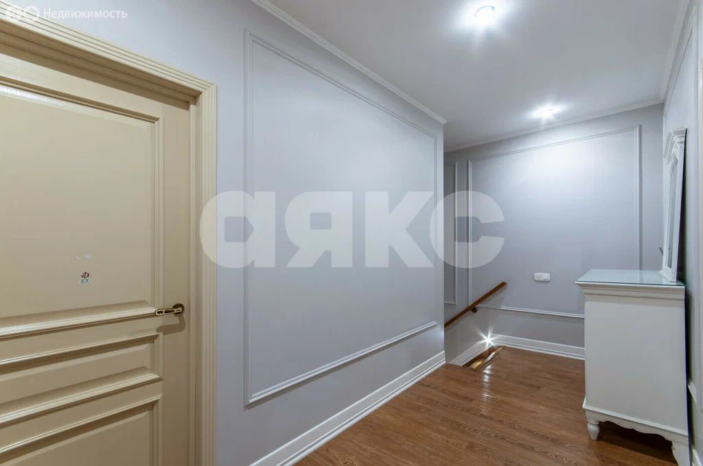 3-комн., Квартира в новостройке, 224.7 м², 2/3 этаж