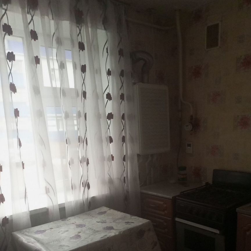 1-комн., 35 м², 1/3 этаж