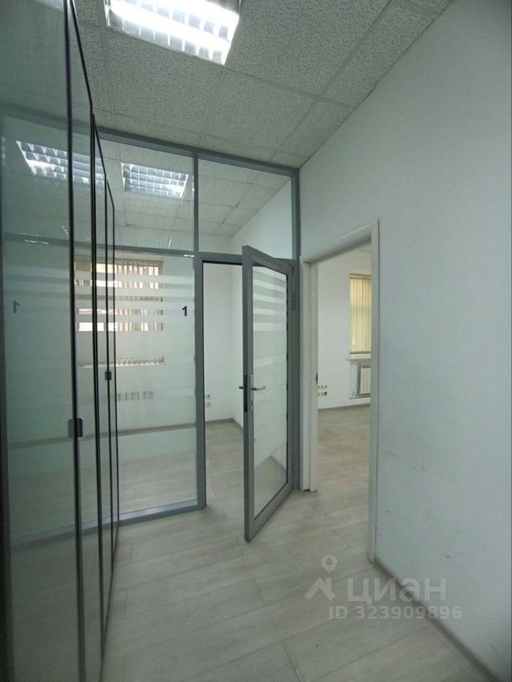 Офис, 155 м², 1/2 этаж