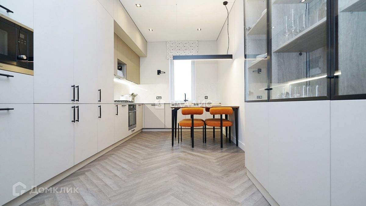 2-комн., 100 м², 6/6 этаж