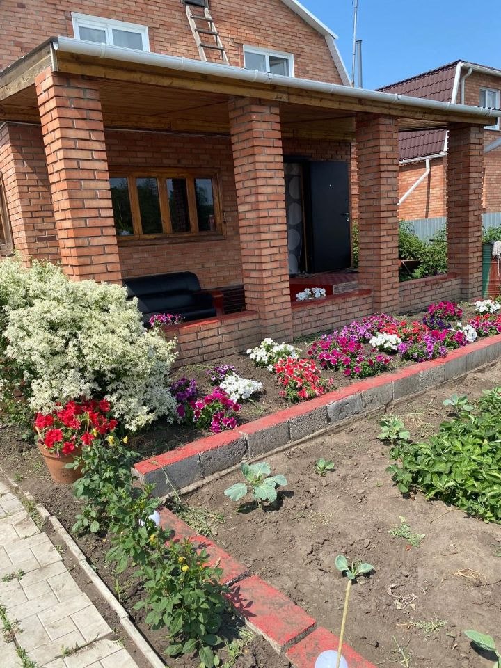 Дом, 171.9 м², 16 соток