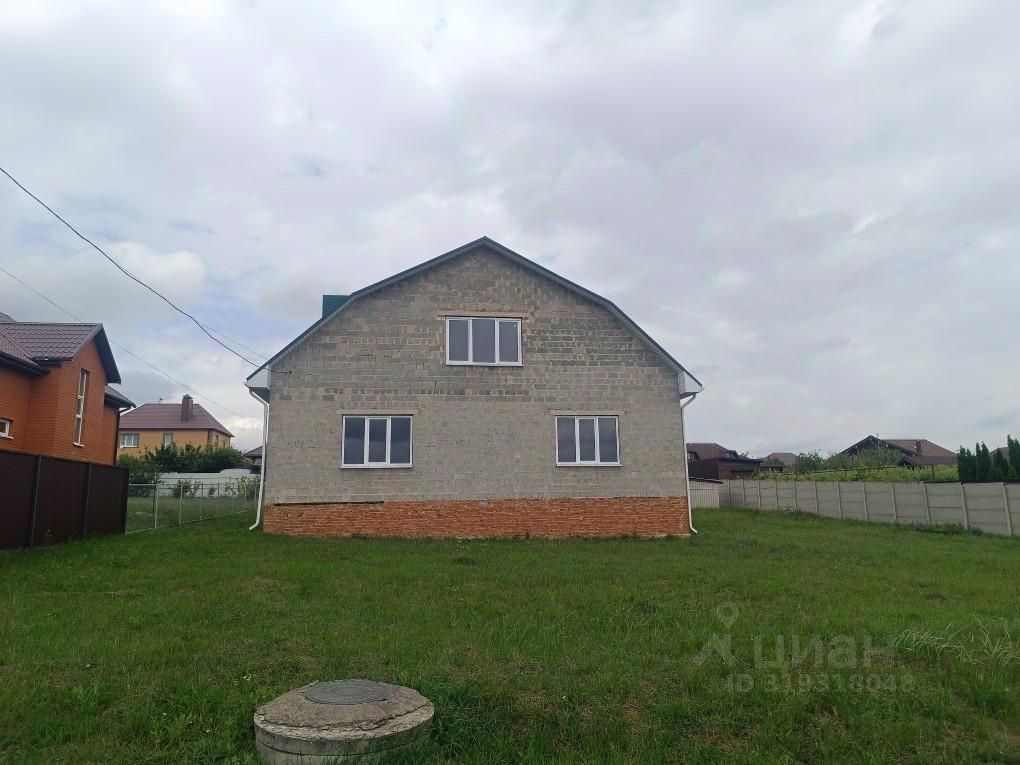 Дом, 3063 м2, 15 соток
