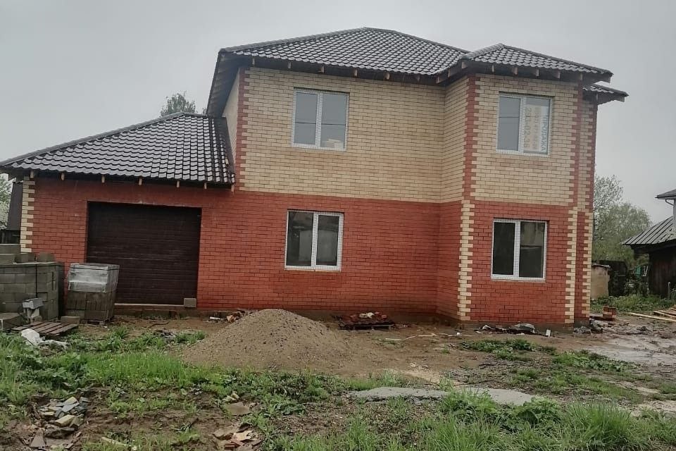 2-этажный дом, 210 м², 6 соток