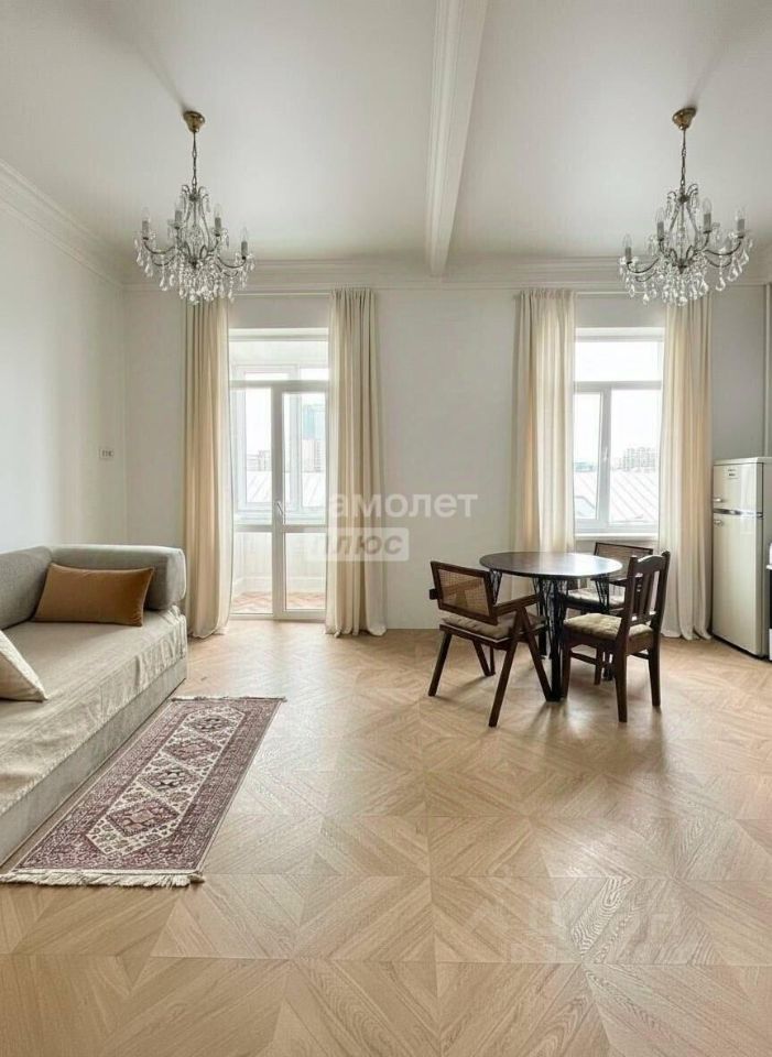 Студия, 35 м², 4/4 этаж