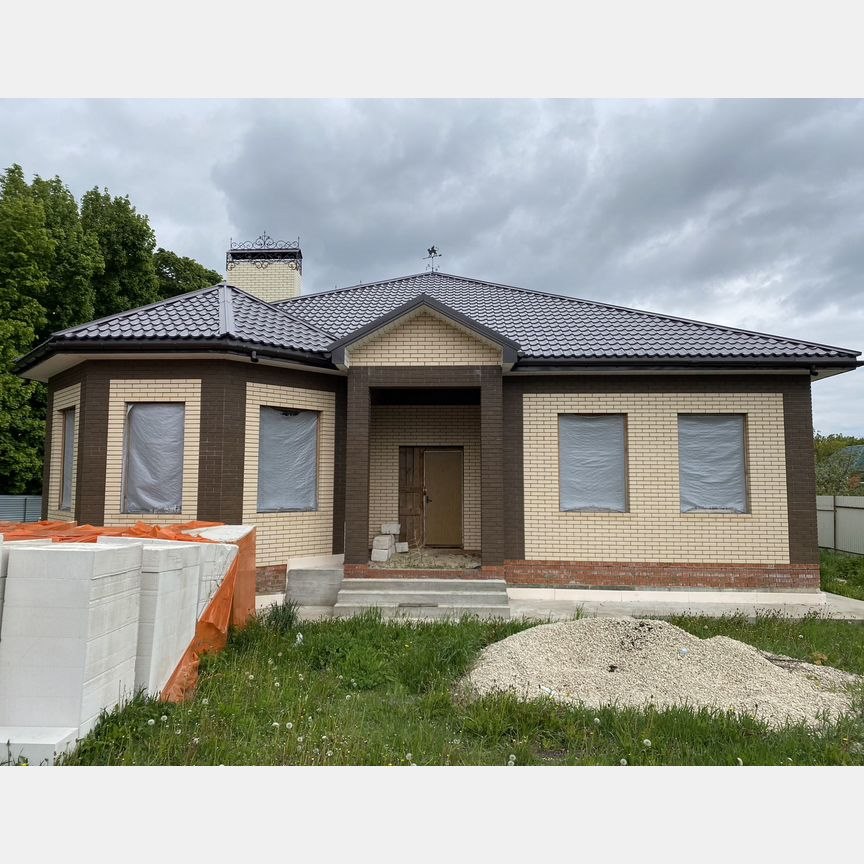 Дом, 250 м², 14 соток