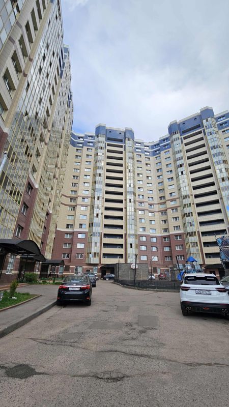 3-комн., 111.7 м², 16/17 этаж