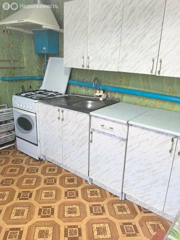 2-комн., 70 м², 1/1 этаж