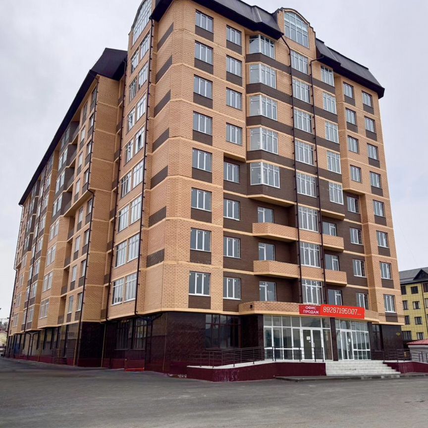 3-комн. квартира, 113.2 м2, 2/10 этаж