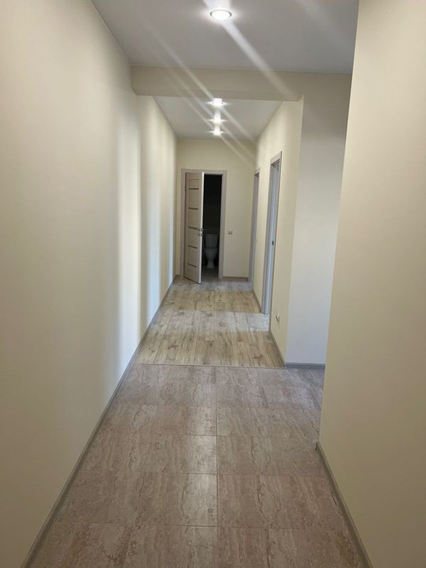 2-комн., 67.8 м², 2/3 этаж