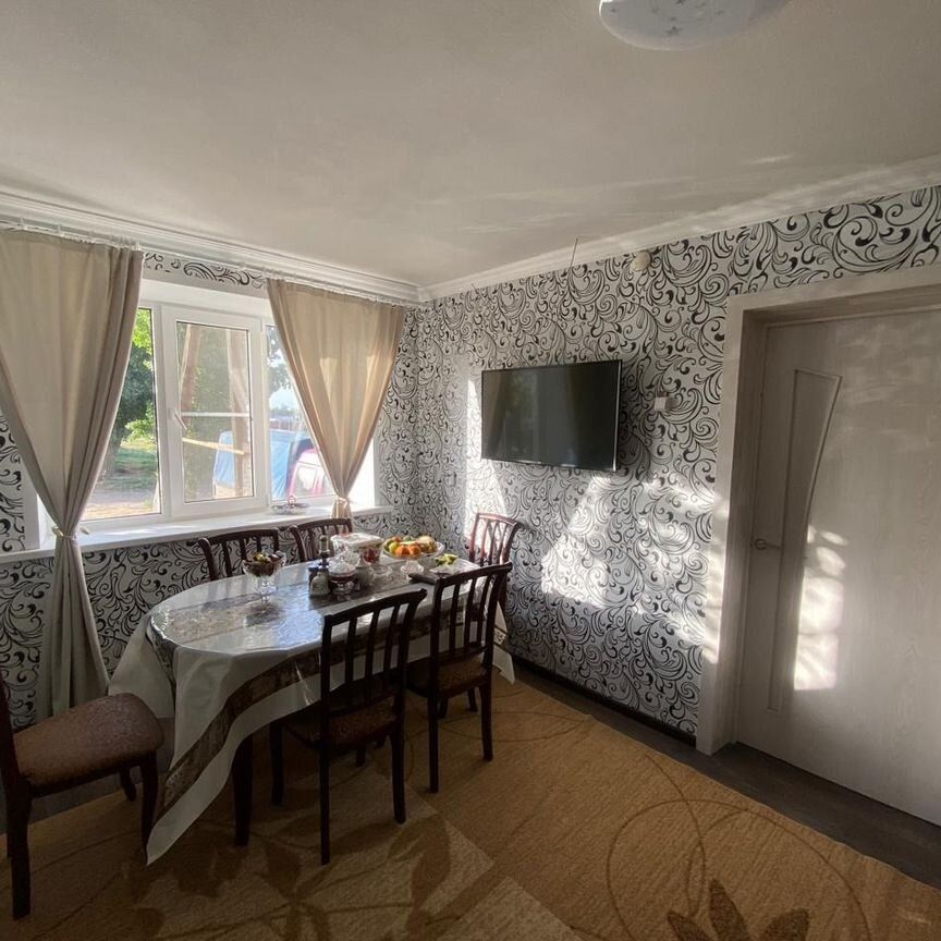 3-комн., 54 м², 1/2 этаж