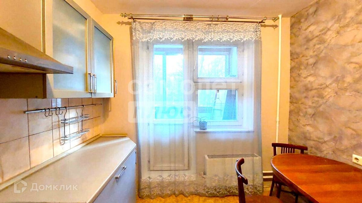 1-комн., 42 м², 2/17 этаж