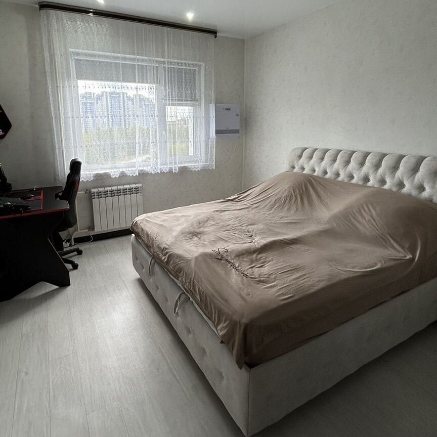 2-комн., 72 м², 3/17 этаж