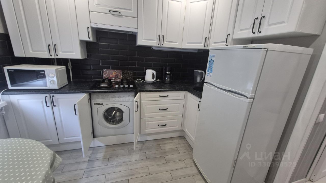 2-комн. квартира, 51.8 м2, 1/4 этаж