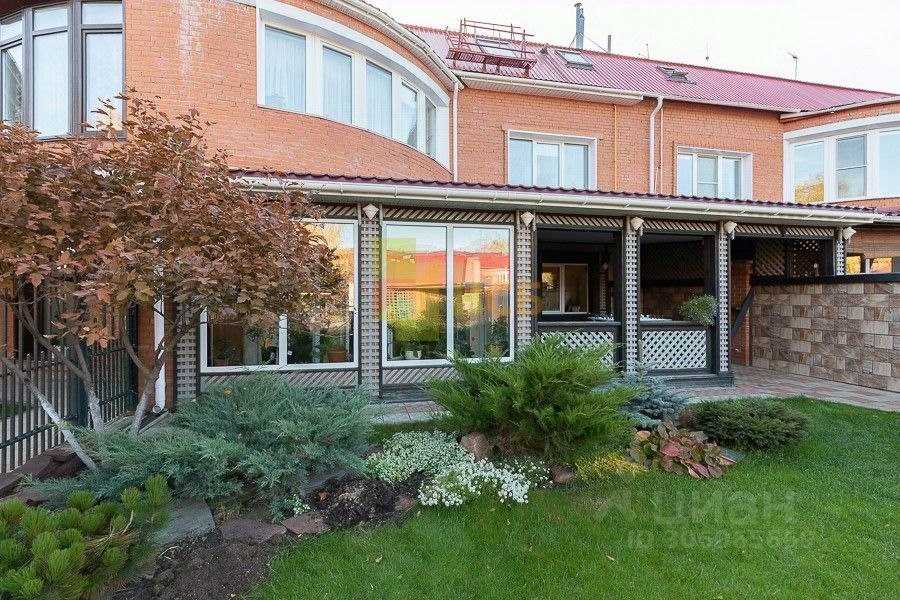 Таунхаус, 323 м², 5 соток