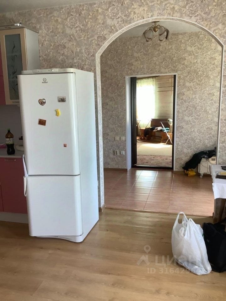 1-этажный коттедж, 130 м², 10 соток