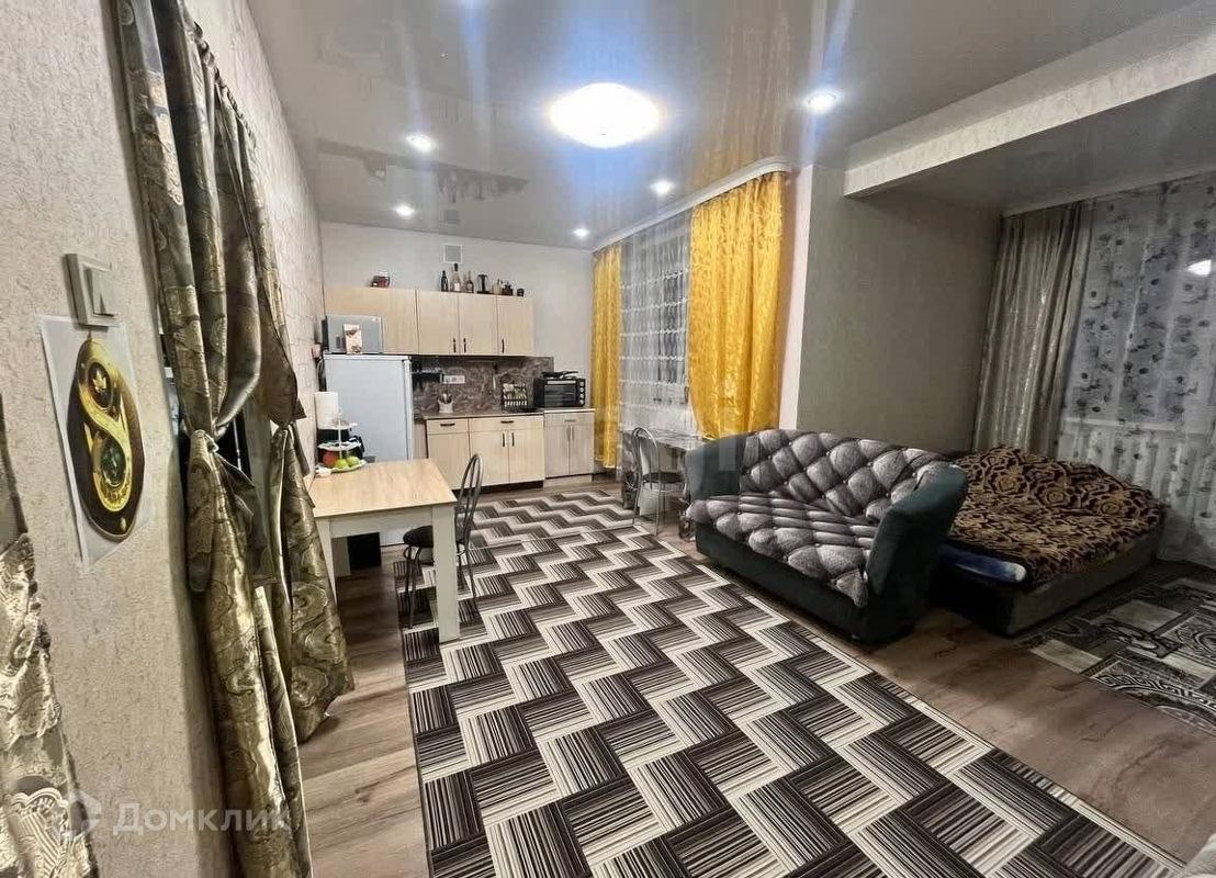 Студия, 42 м², 1/5 этаж