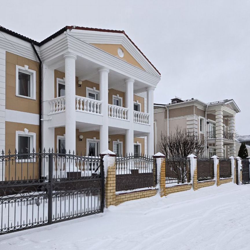 Дом, 416.8 м2, 10 соток