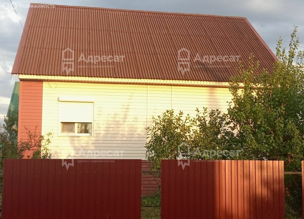 Дом, 199 м², 9 соток