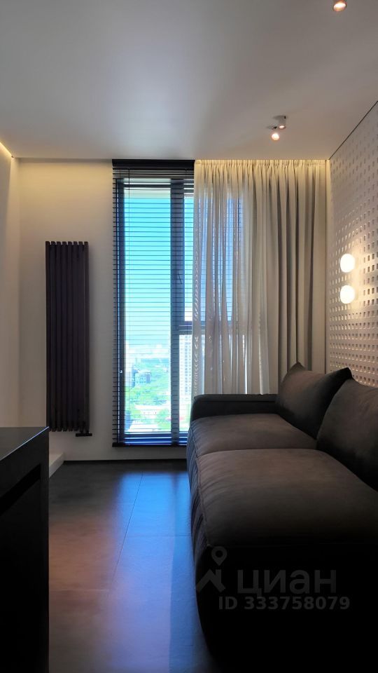 2-комн. квартира, 44 м2, 21/26 этаж