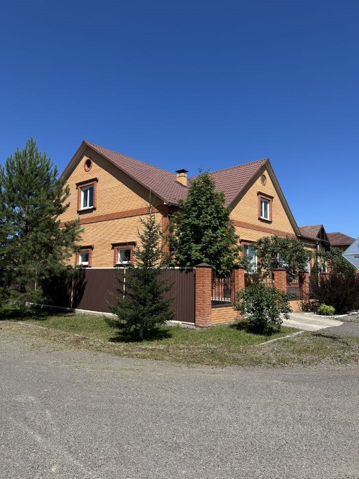Дом, 378 м², 15 соток