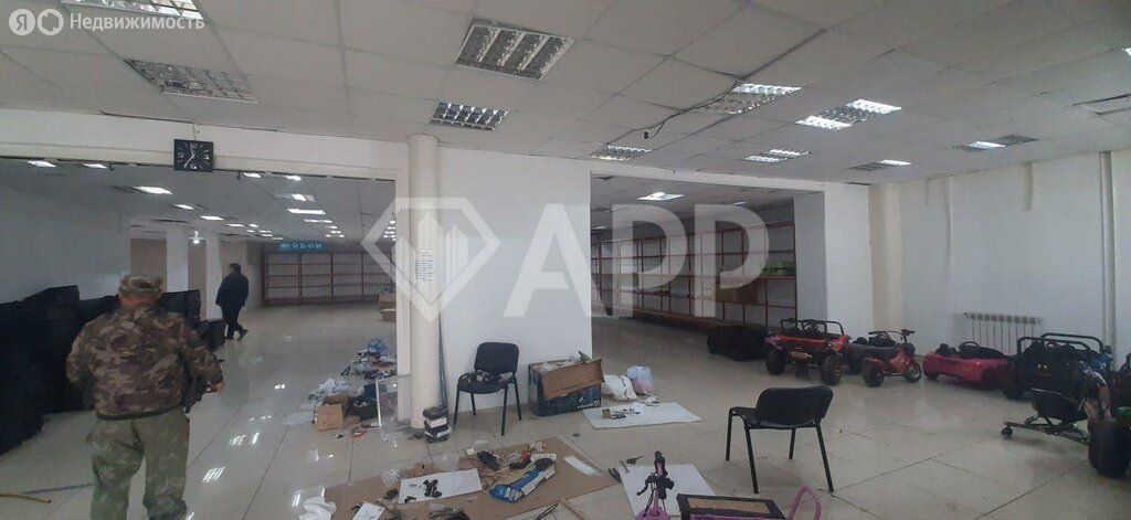 Офис, 450 м², 1/2 этаж