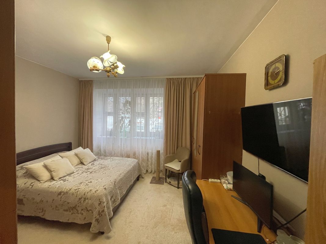 3-комн., 72 м², 1/8 этаж