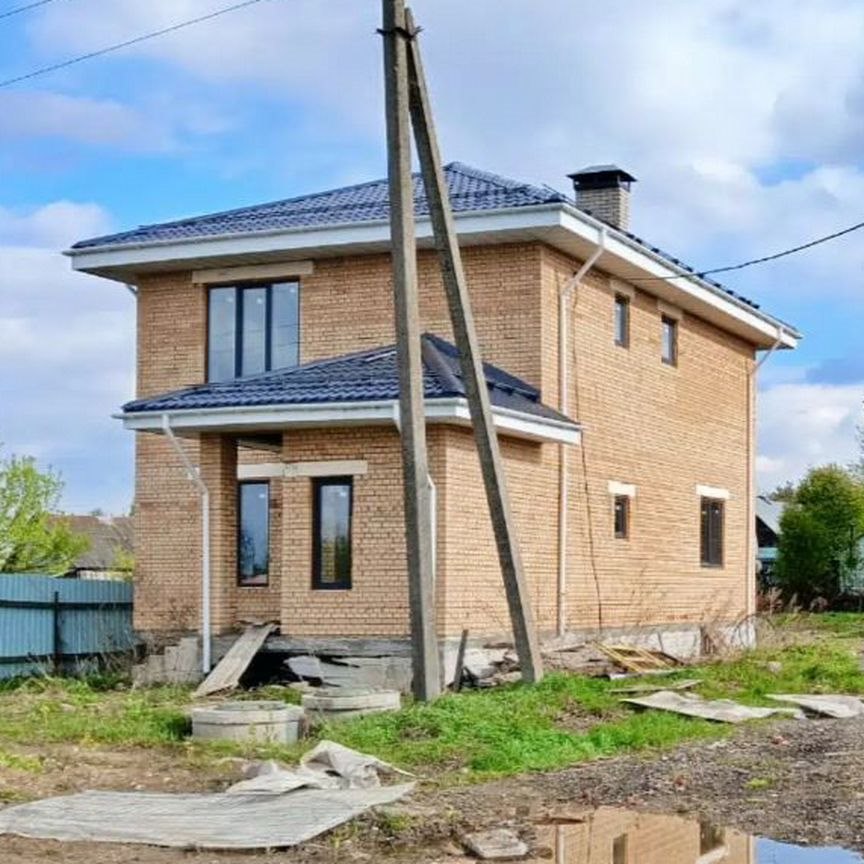 Коттедж, 130 м², 6 соток