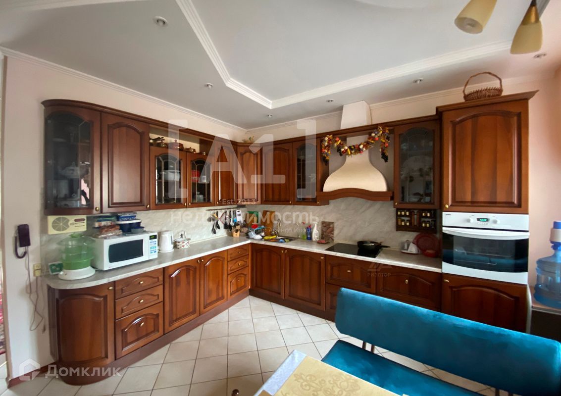 2-комн., 129.8 м², 3/10 этаж