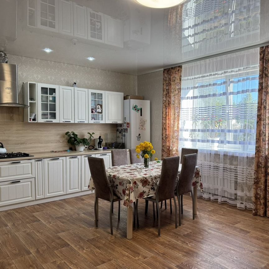 Таунхаус, 169.7 м², 6.9 соток